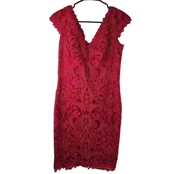 Tadashi Shoji Red Lace Sleeveless V-Neck Cocktail Dress Size 4 Elegant Floral - Picture 2 of 9